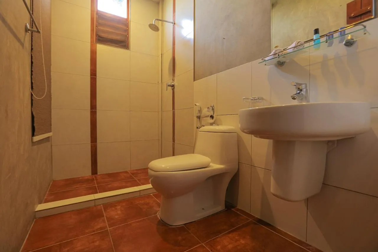 Summerside Residence Negombo Hotel