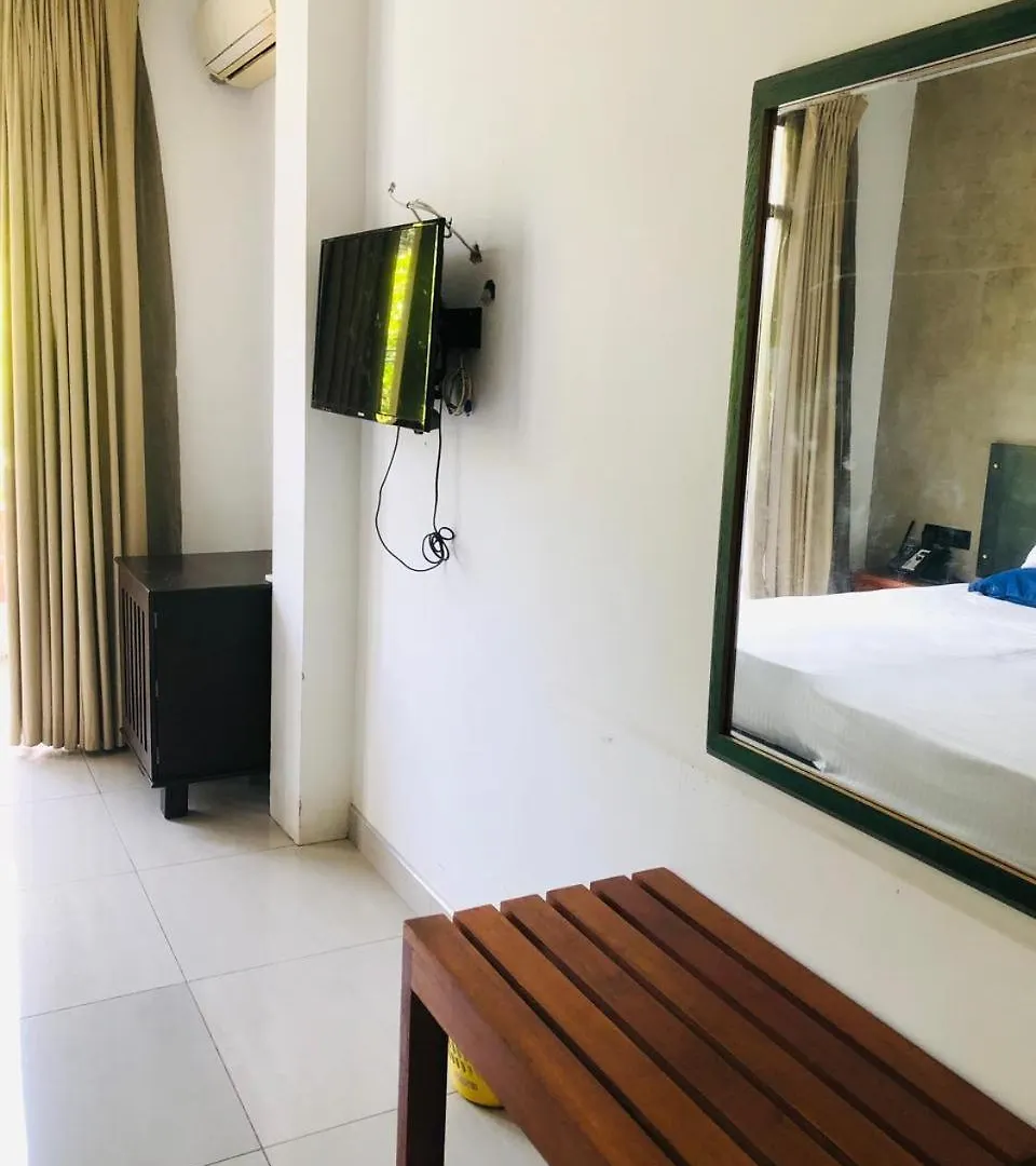 *** Hotel Summerside Residence Negombo Sri Lanka