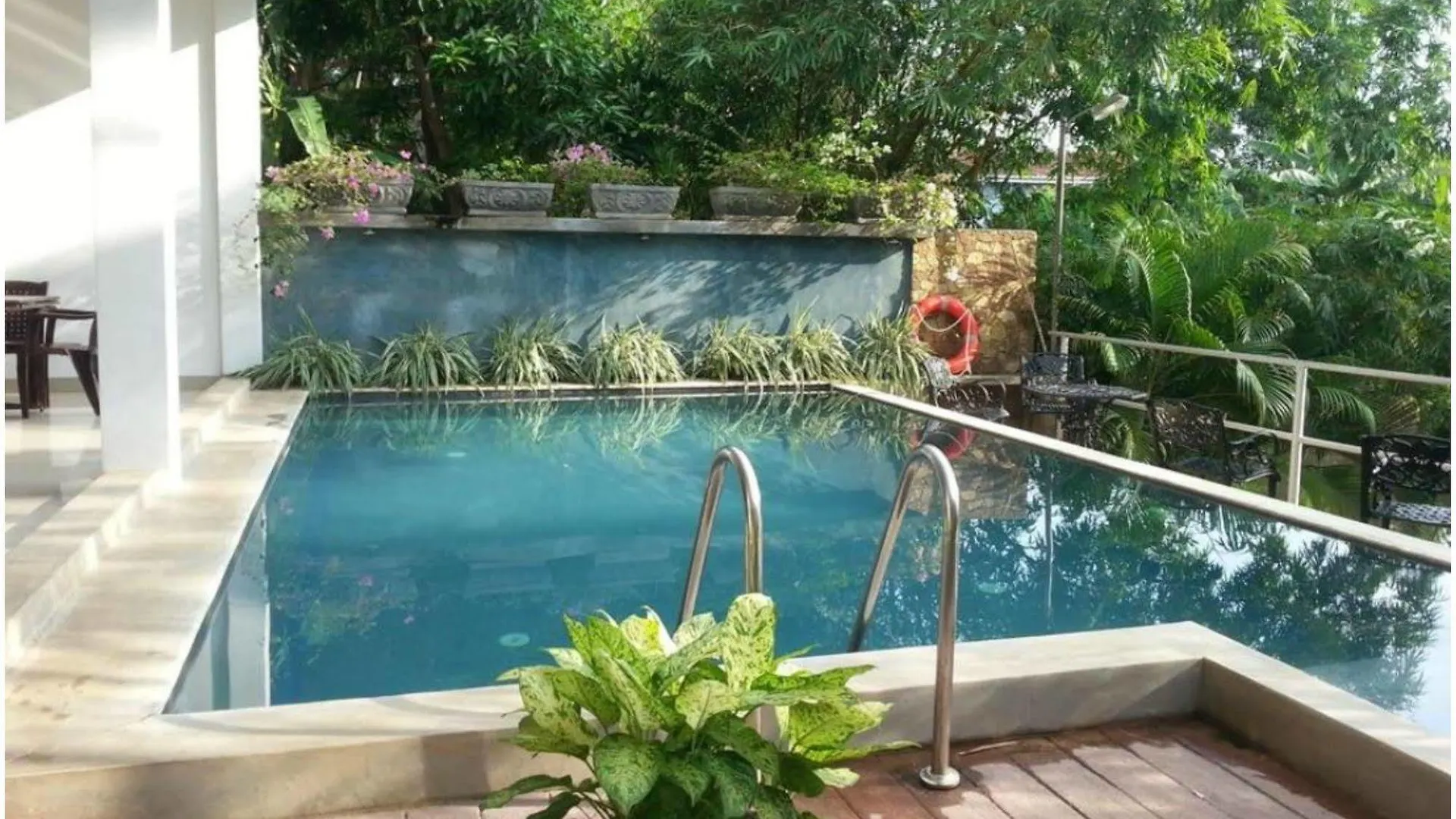 Hotel Summerside Residence Negombo